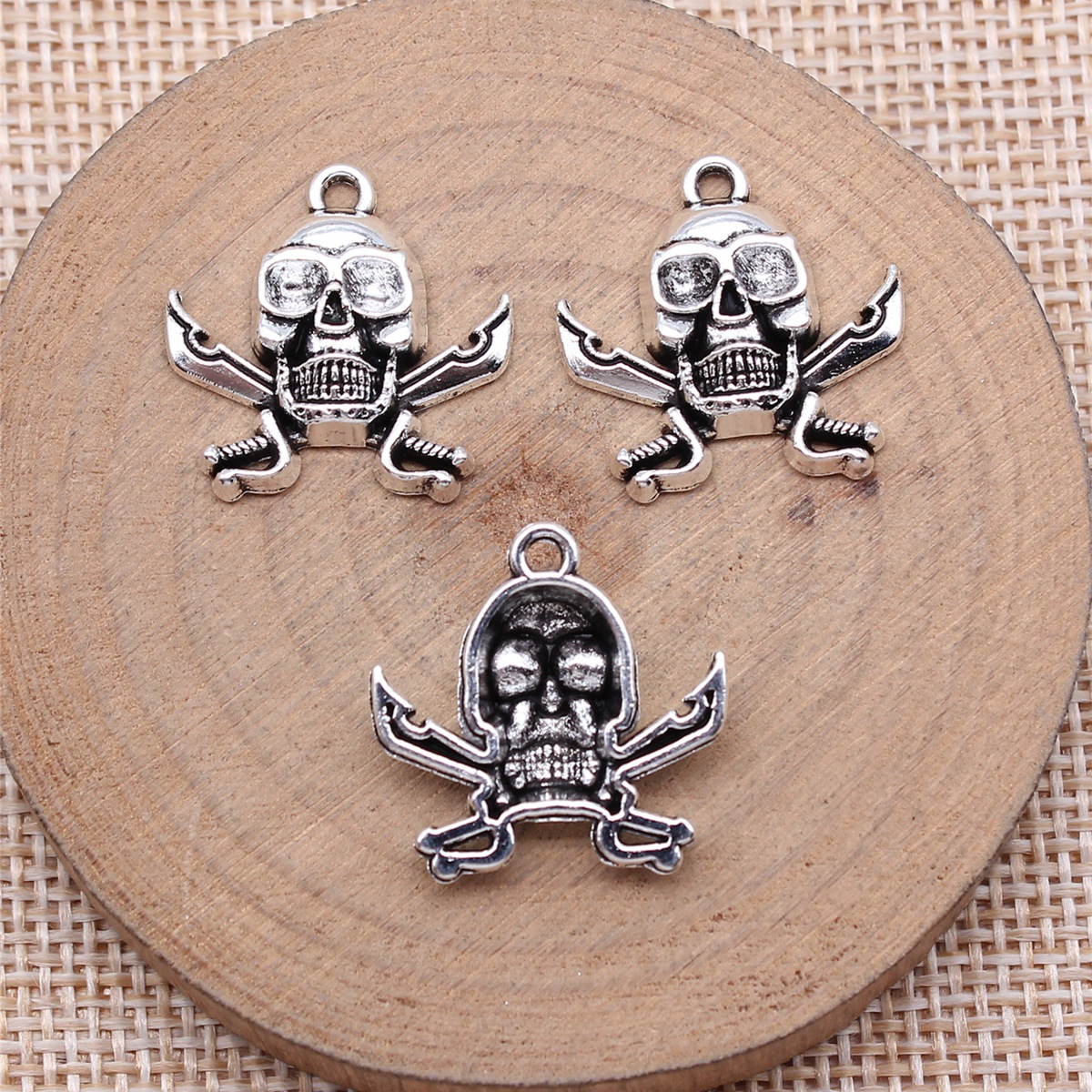 Vintage Fashion Words - 20pcs 20x20mm(0.79x0.79inch) Antique Silver Color Pirate