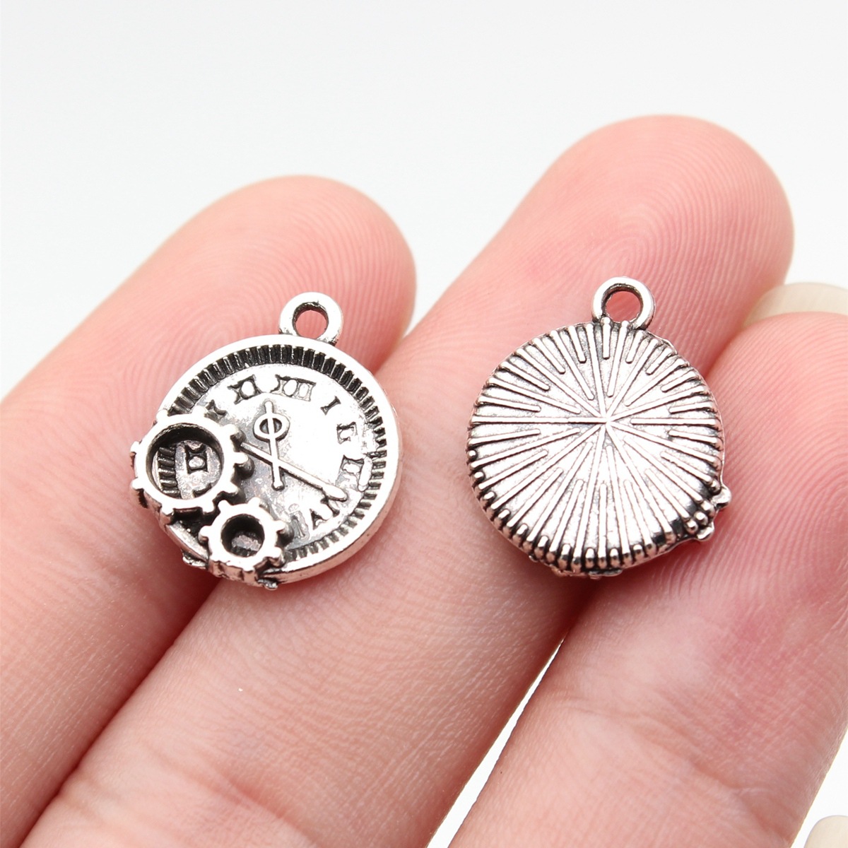WYSIWYG 10pcs 16x14mm 2 Colors - Vintage Fashion Words 리뷰 및 가격