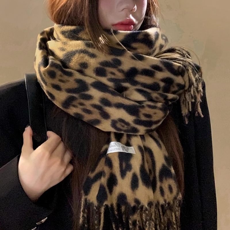 2025 New Retro Silk Leopard Pa - Vintage Fashion Ai 리뷰 및 가격