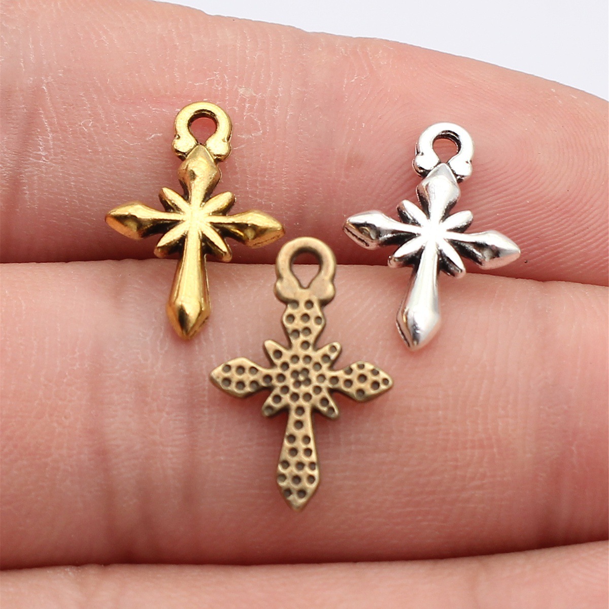 WYSIWYG 40pcs 18x12mm 3 Colors - Vintage Fashion Words 리뷰 및 가격