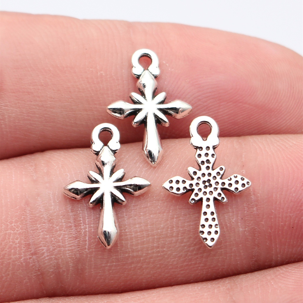 WYSIWYG 40pcs 18x12mm 3 Colors - Vintage Fashion Words 리뷰 및 가격