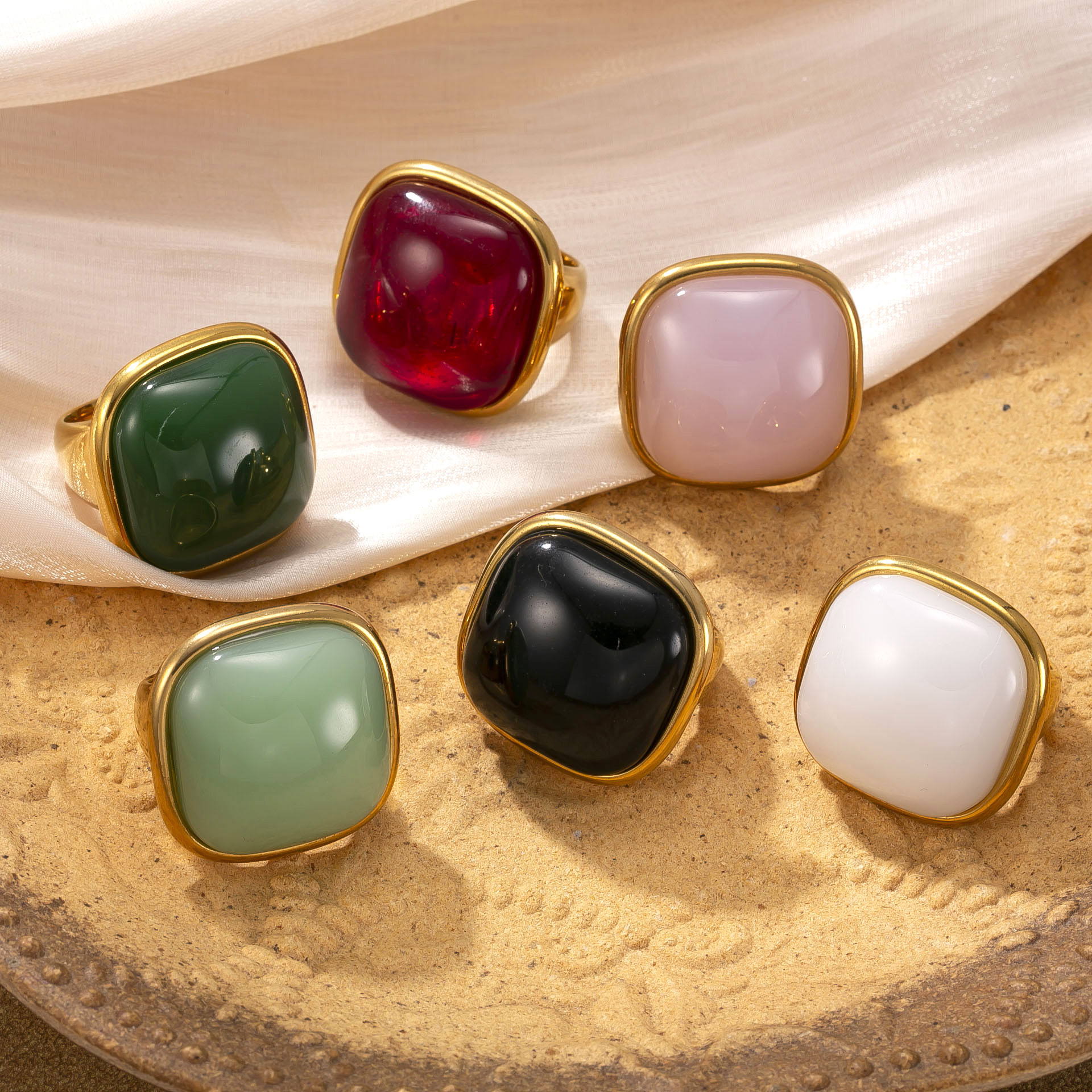 Best-Selling 18K Gold-Plated S - Vintage Fashion Retro Outfit 리뷰 및 가격